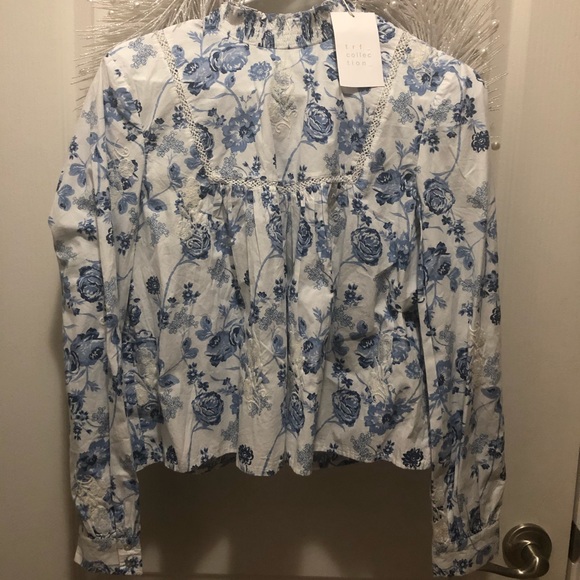 Zara Tops - Zara White & Blue flowers long sleeve blouse